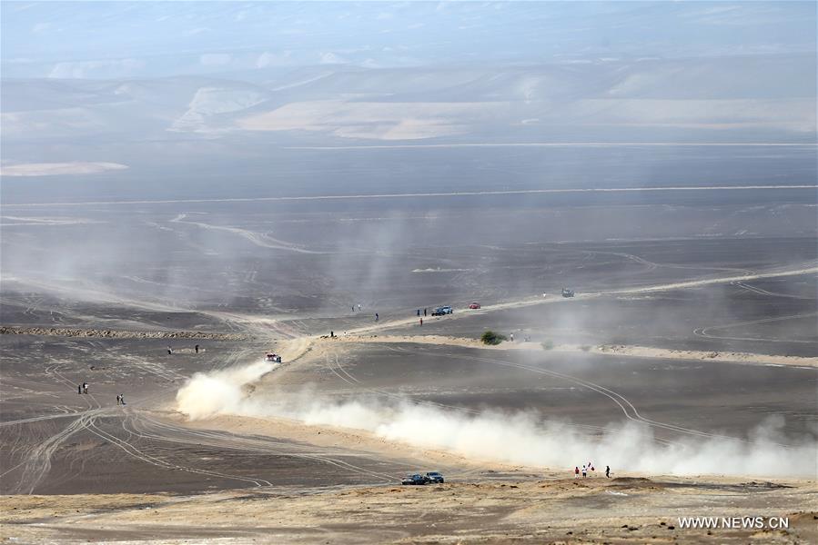 (SP)PERU-PISCO-DAKAR RALLY-STAGE 2