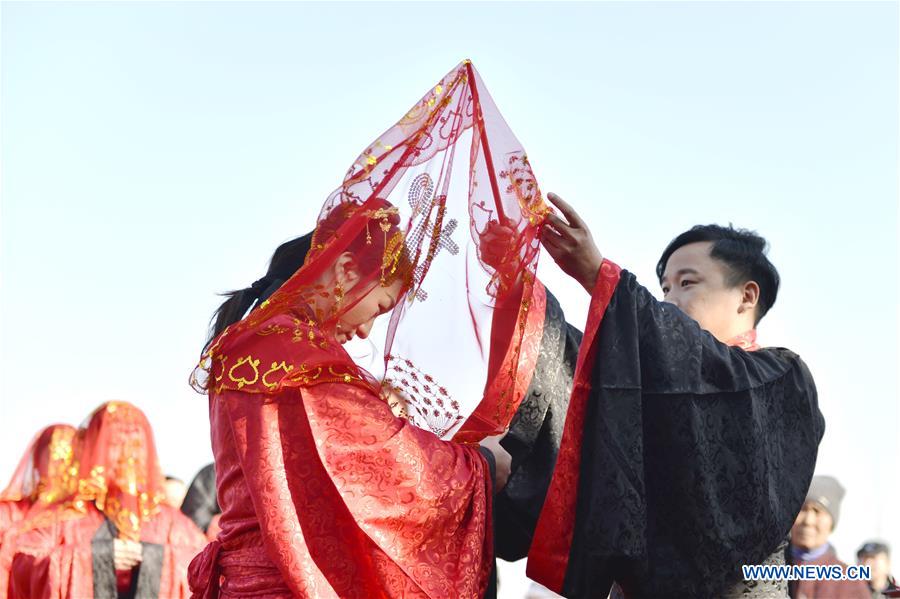 CHINA-HEBEI-GROUP WEDDING-HAN-STYLE (CN)