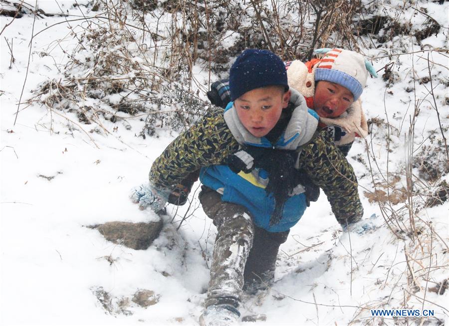 CHINA-SICHUAN-LIANGSHAN-VILLAGERS-RELOCATION(CN)