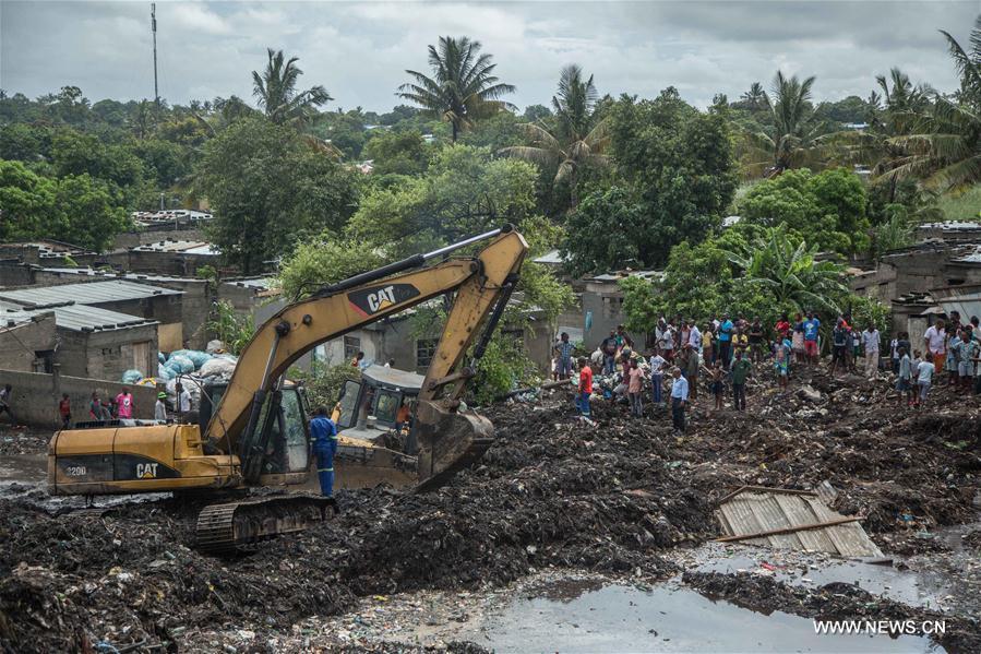 MOZAMBIQUE-MAPUTO-GARBAGE DUMP-LANDSLIDE