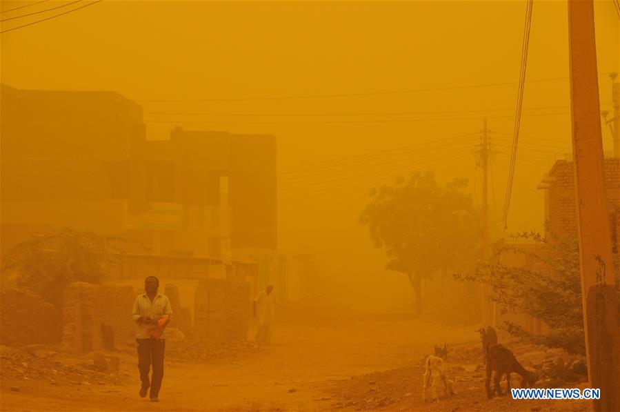 SUDAN-KHARTOUM-DUST STORM