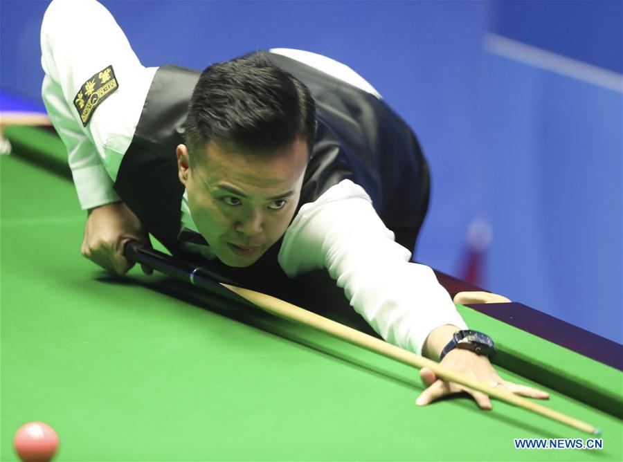 (SP)BRITAIN-SHEFFIELD-SNOOKER-WORLD CHAMPIONSHIP-DAY 2