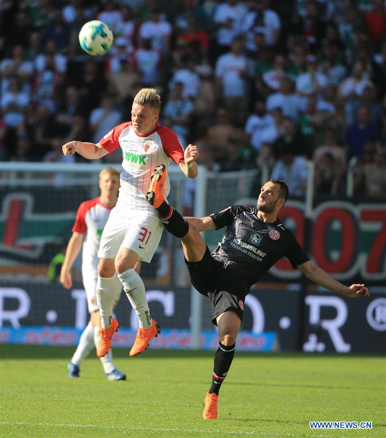 (SP)GERMANY-AUGSBURG-SOCCER-BUNDESLIGA-AUGSBURG VS MAINZ