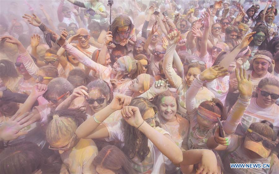 (SP)CANADA-TORONTO-COLOR RUN