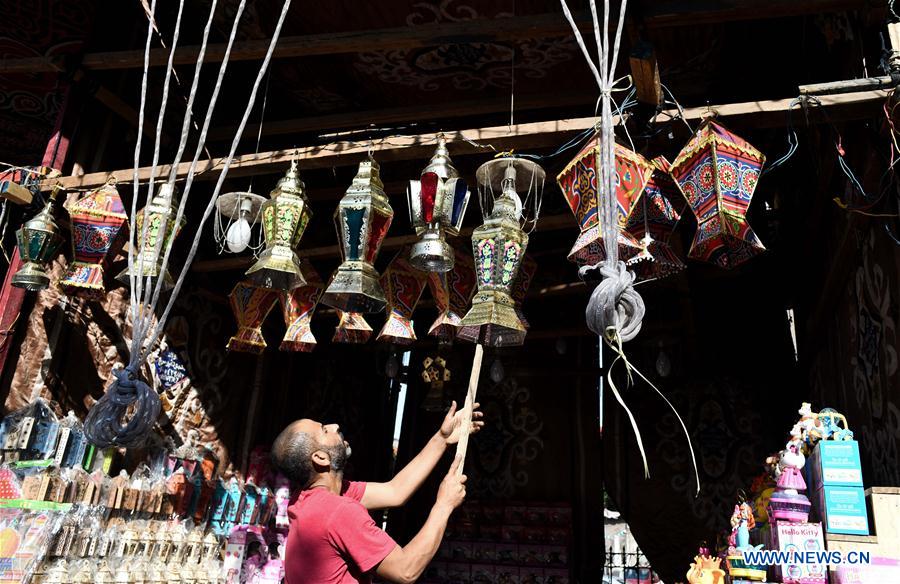 EGYPT-CAIRO-RAMADAN-LANTERNS