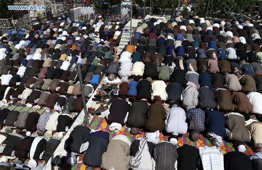 AFGHANISTAN-GHAZNI-PRAYING-RAMADAN