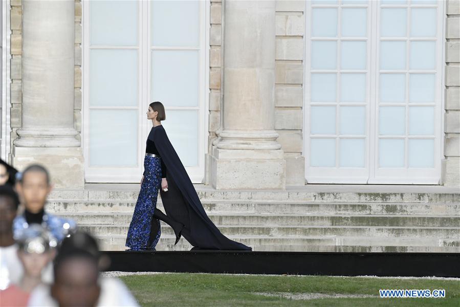 FRANCE-PARIS-FASHION-HAUTE COUTURE-GIVENCHY