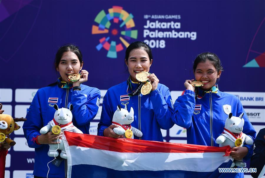 (SP)INDONESIA-BOGOR-ASIAN GAMES-PARAGLIDING