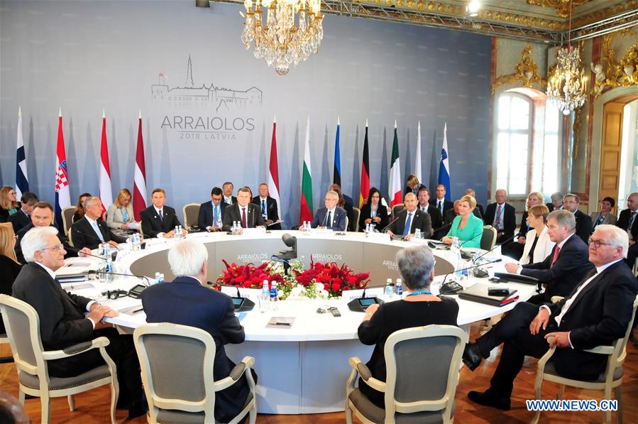 LATVIA-RUNDALE-13 EU COUNTRIES-PRESIDENTS-SUMMIT