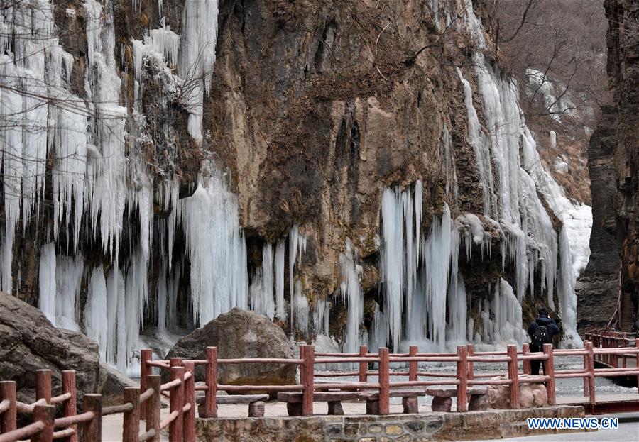 CHINA-HENAN-JIAOZUO-ICEFALL (CN)