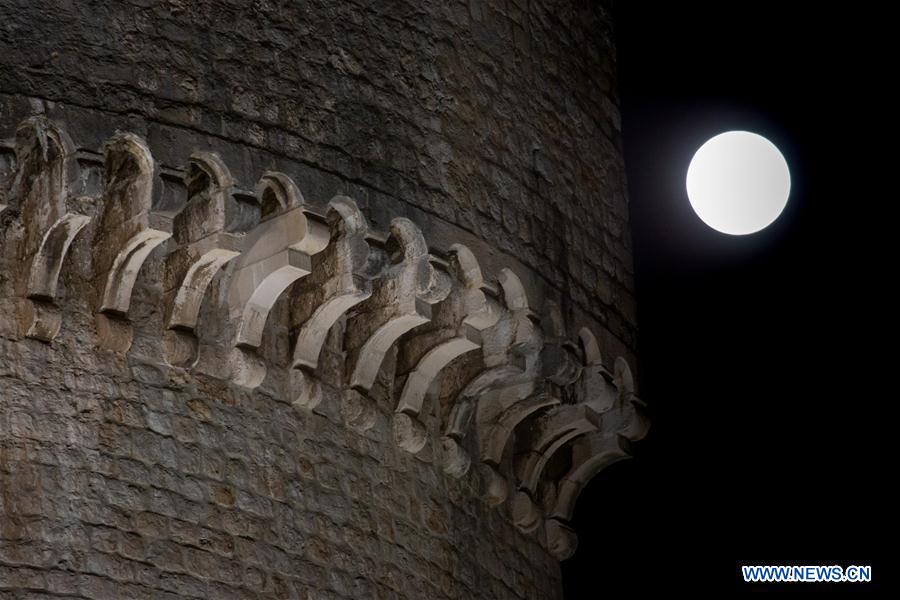 CROATIA-DUBROVNIK-FULL MOON