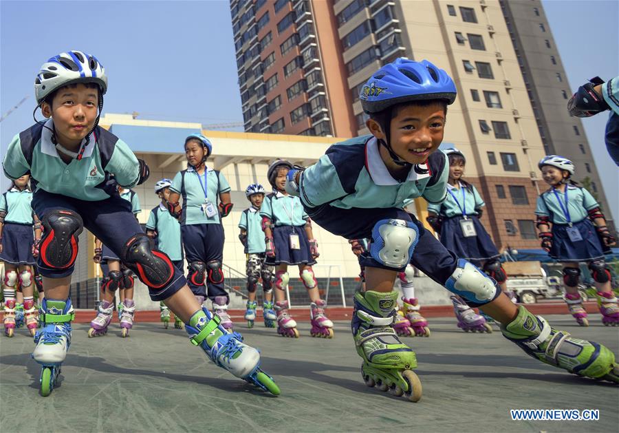 #CHINA-HEBEI-ROLLER SKATING (CN)