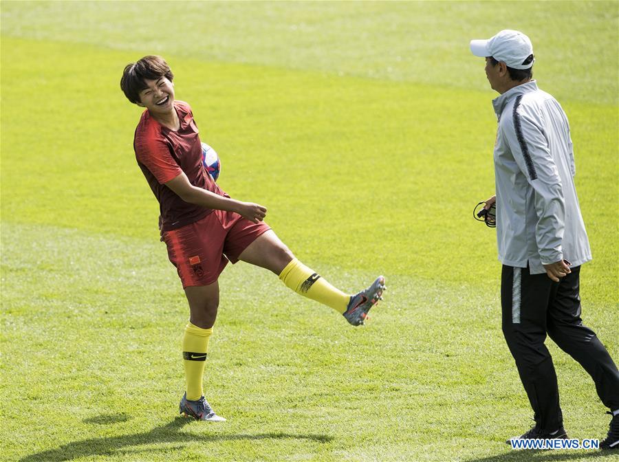 (SP)FRANCE-FABREGUES-2019 FIFA WOMEN'S WORLD CUP-ROUND OF 16-CHINA-TRAINING SESSION