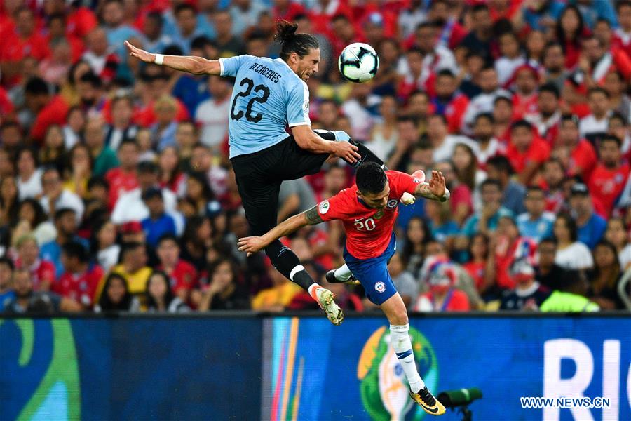 (SP)BRAZIL-RIO DE JANEIRO-FOOTBALL-COPA AMERICA-URUGUAY VS CHILE