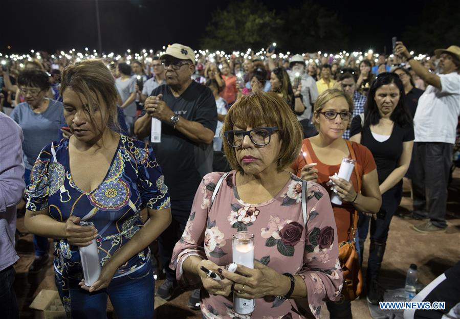 U.S.-EL PASO-MASS SHOOTING-MOURNING