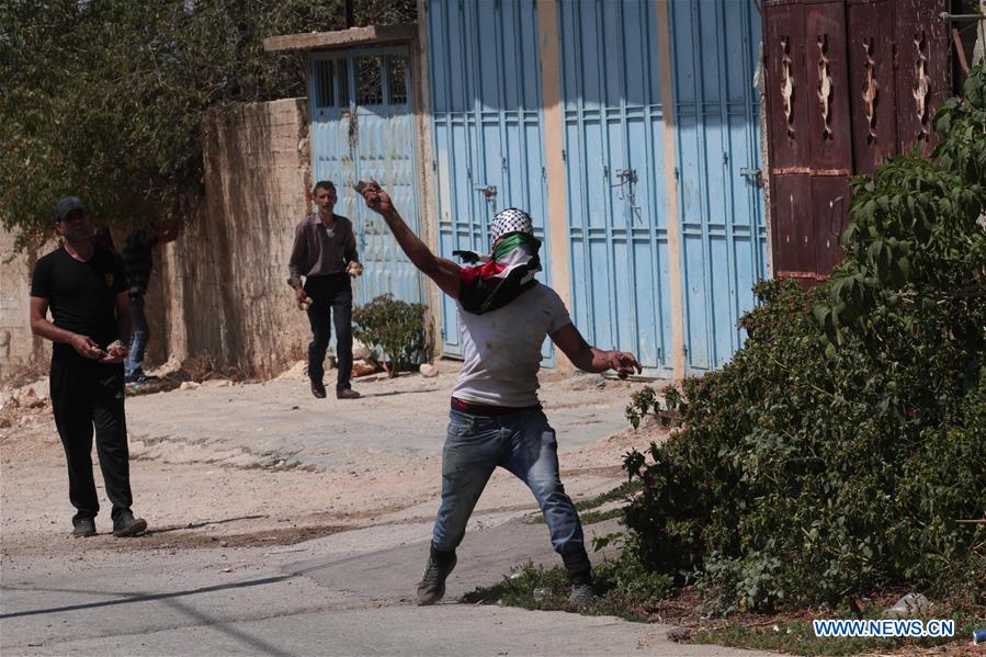 MIDEAST-WEST BANK-NABLUS-CLASH