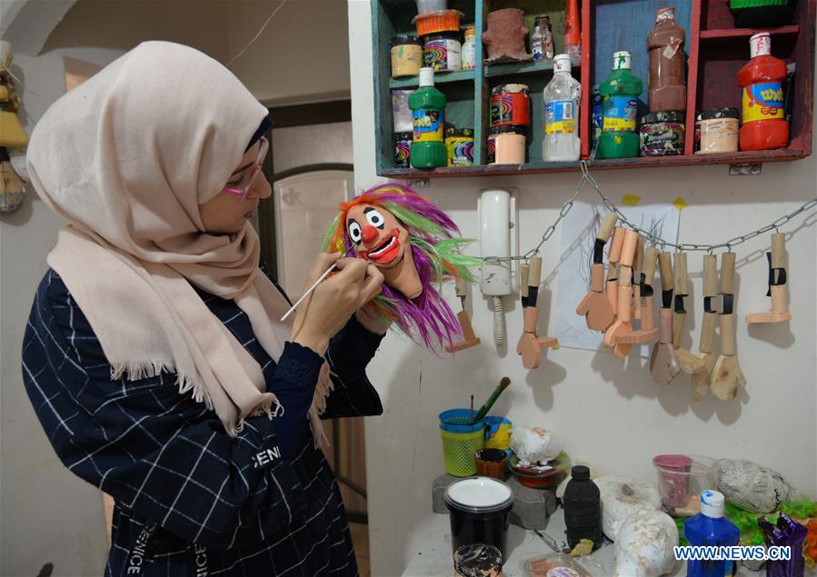 MIDEAST-GAZA-ARTIST-PUPPET THEATER