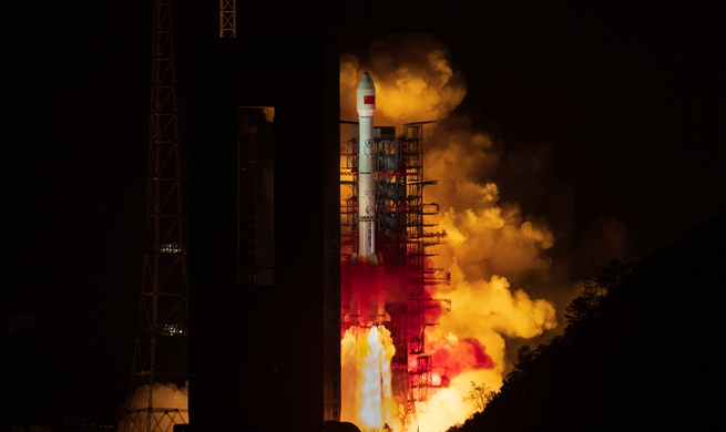 China launches new data relay satellite