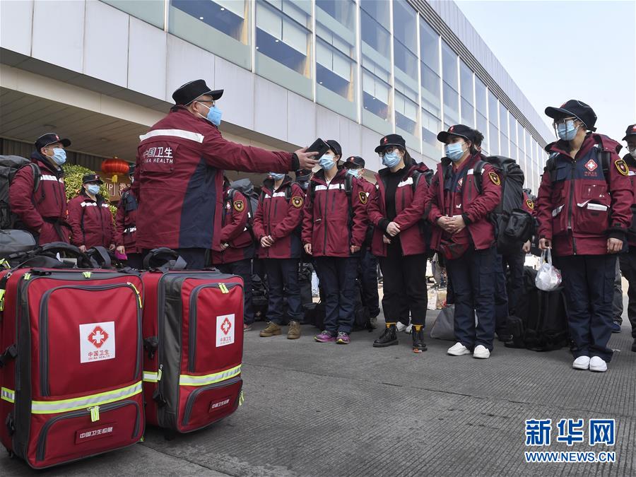 （新华全媒头条·图文互动）（8）万众一心迎挑战 众志成城战疫情——全国总动员打响疫情防控阻击战纪实